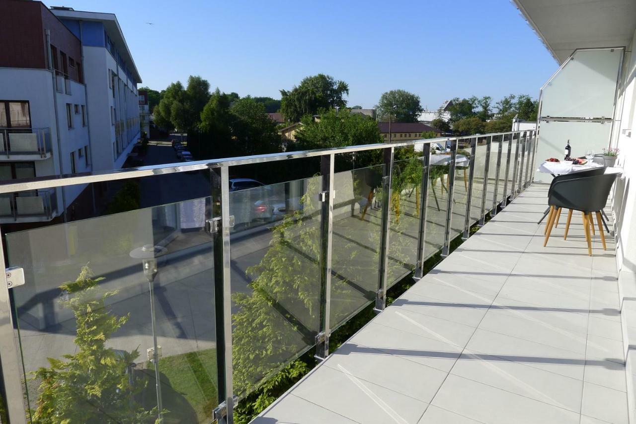 Impresja 42 Apartament Z Garazem Kolobrzeg Dış mekan fotoğraf