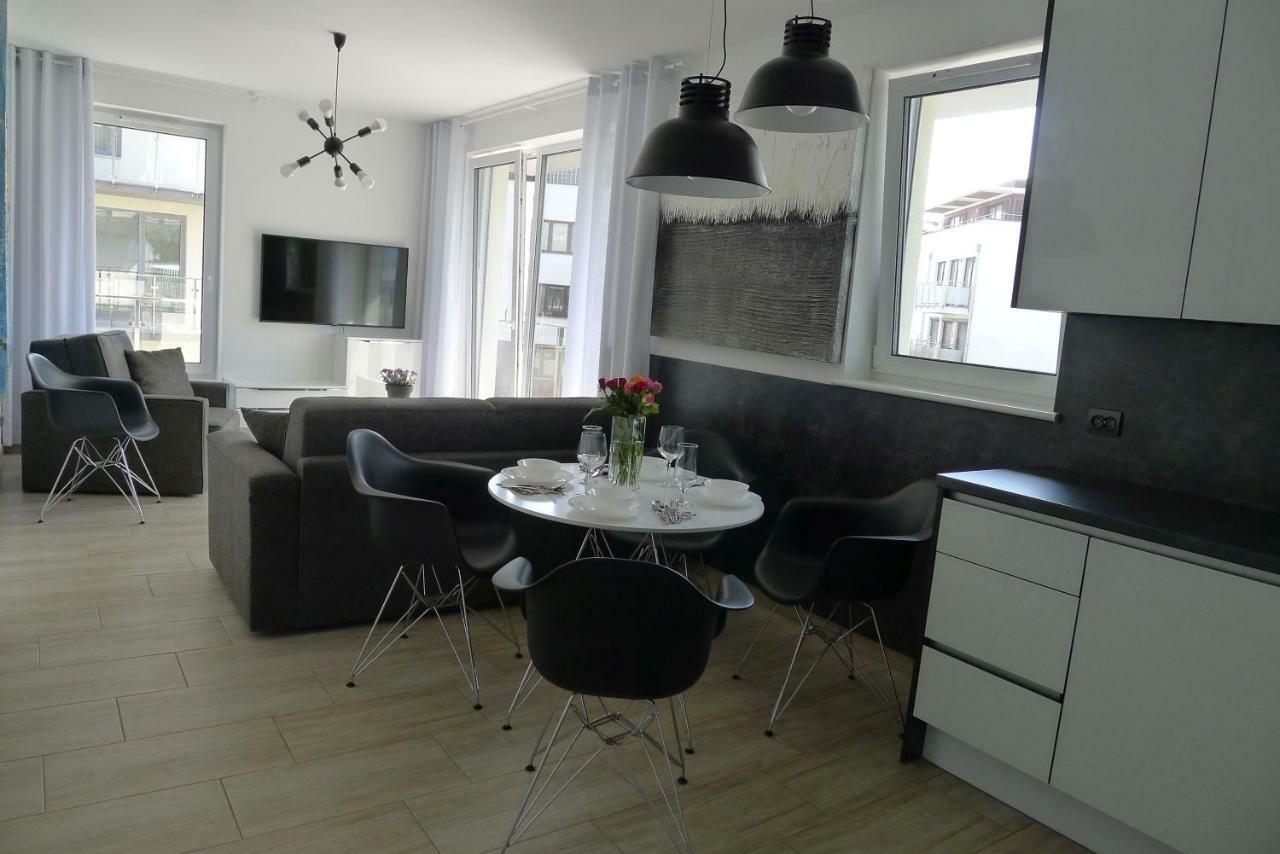 Impresja 42 Apartament Z Garazem Kolobrzeg Dış mekan fotoğraf
