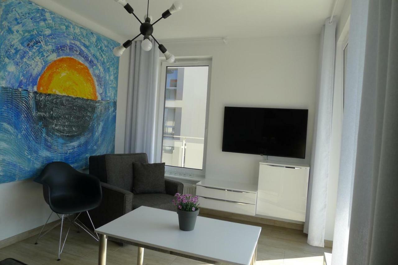 Impresja 42 Apartament Z Garazem Kolobrzeg Dış mekan fotoğraf